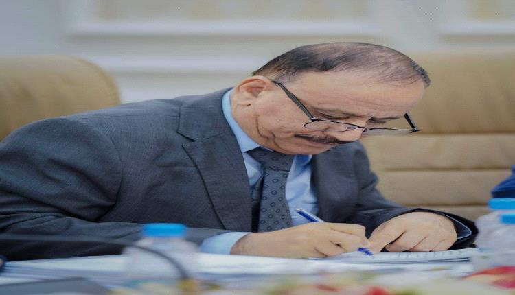 وزير النقل يصدر قراراً بتشكيل لجنة المناقصات في هيئة النقل البري ..